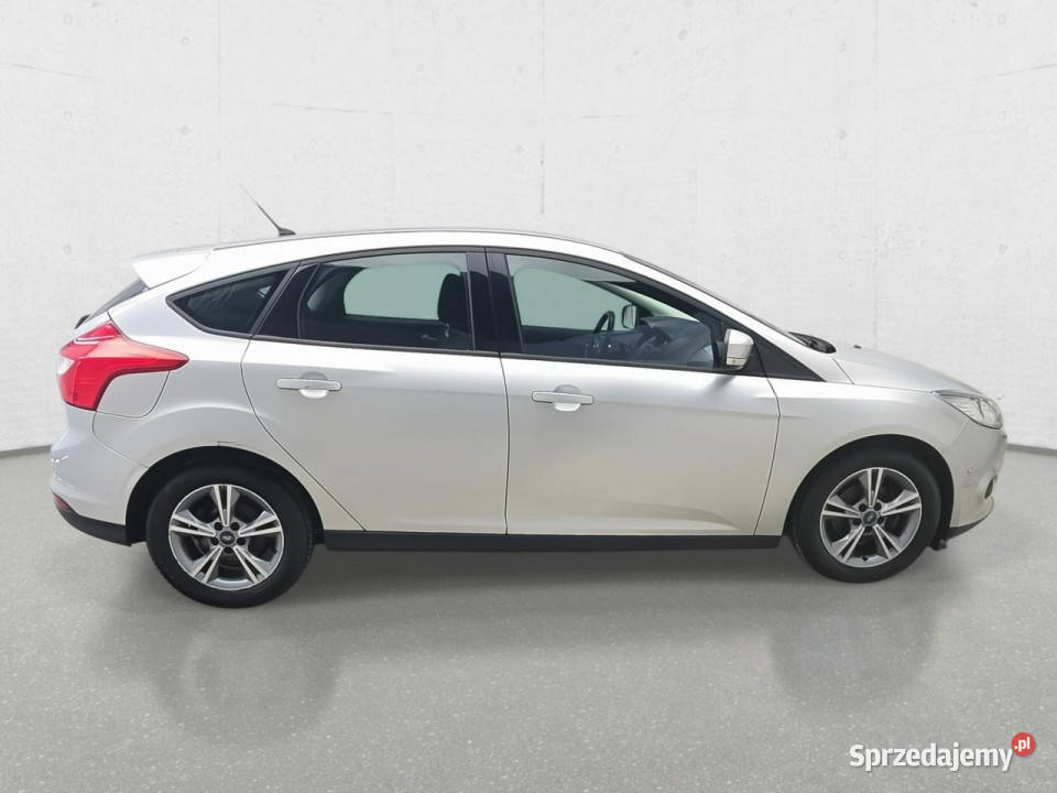 Ford Focus Poleasingowe ECR Mk3 20102018 srebrny Komorniki