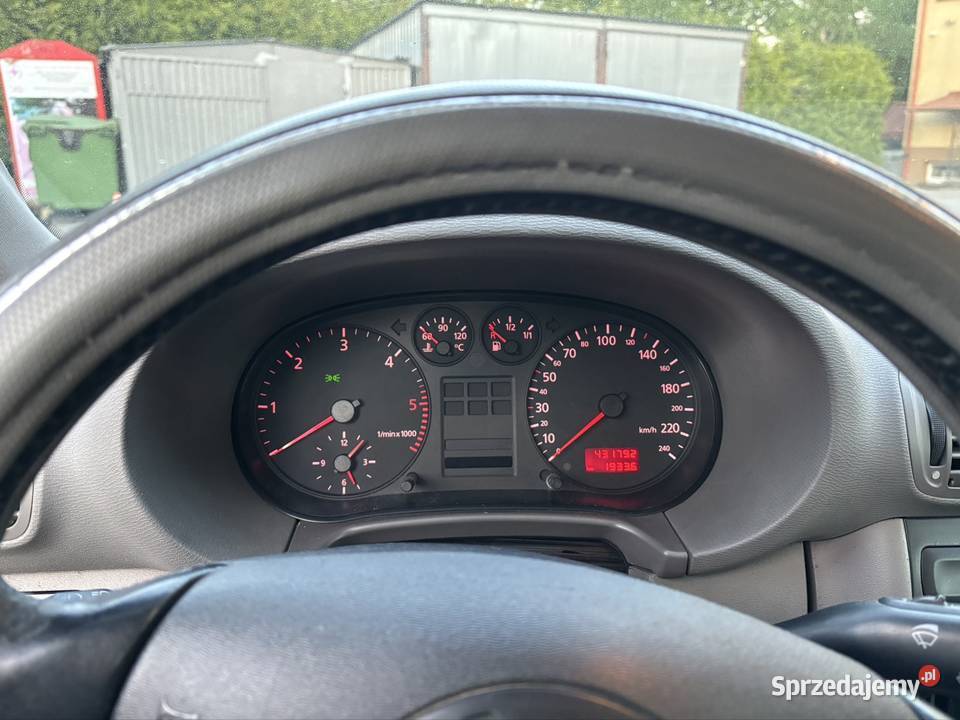 Audi a3 19 tdi 90 431700km Wiśniowa