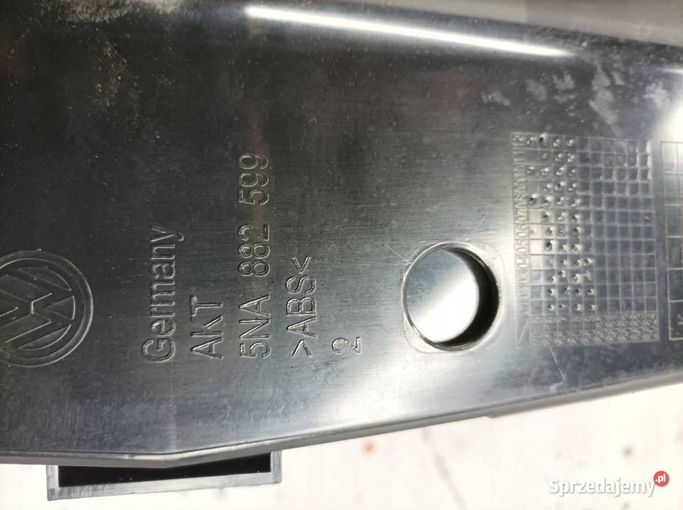 SCHOWEK FOTELA LEWY KIEROWCY 5NA882599 Skoda sprzedam