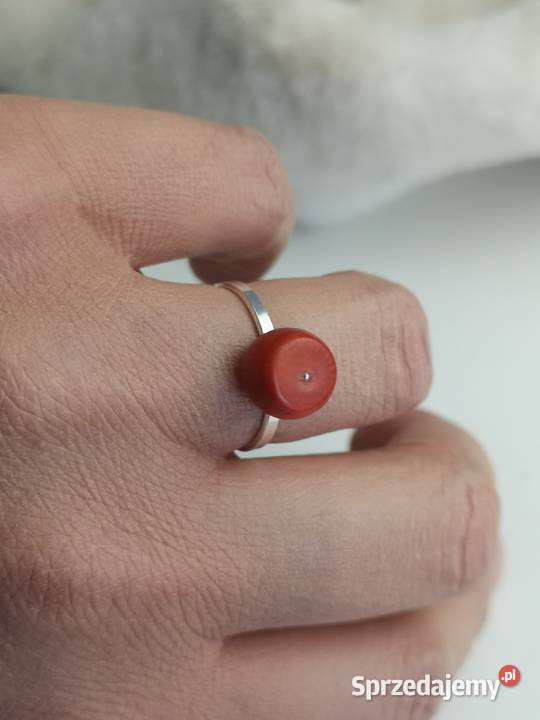 pierścionek z naturalnym koralem kujawsko-pomorskie Mirakowo sprzedam