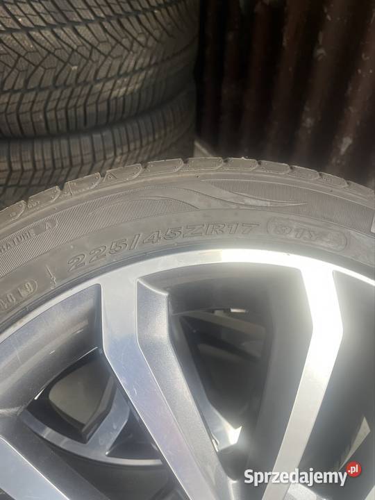 Felgi aluminiowe 17 skoda octavia 3 Krapkowice