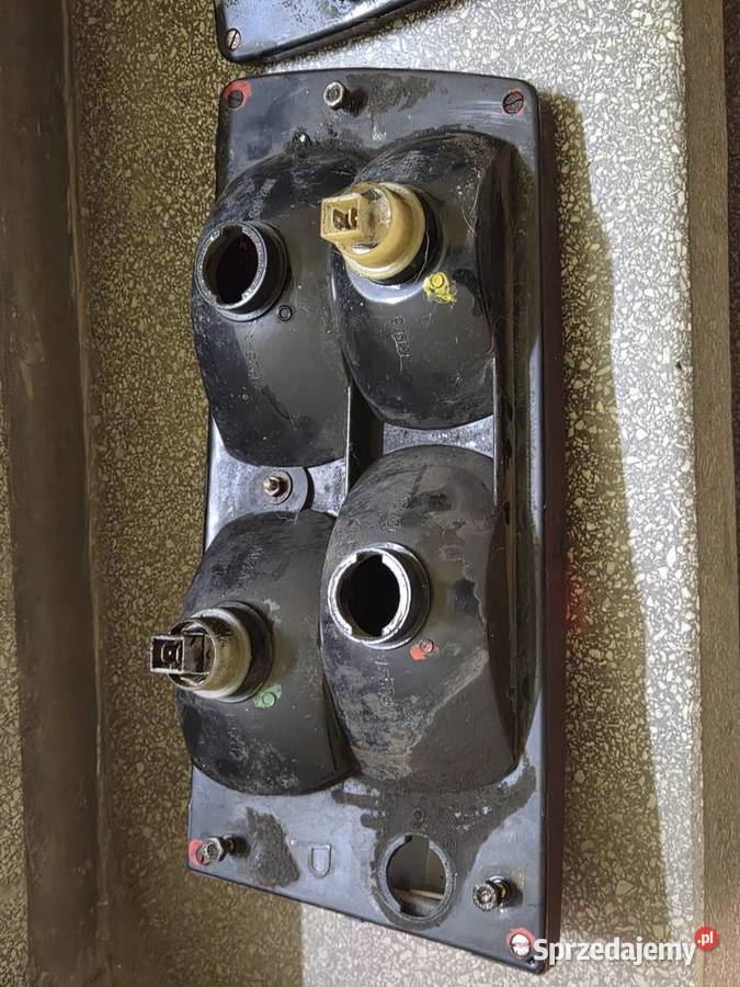 Skoda 105L lampy tylne śląskie Gliwice