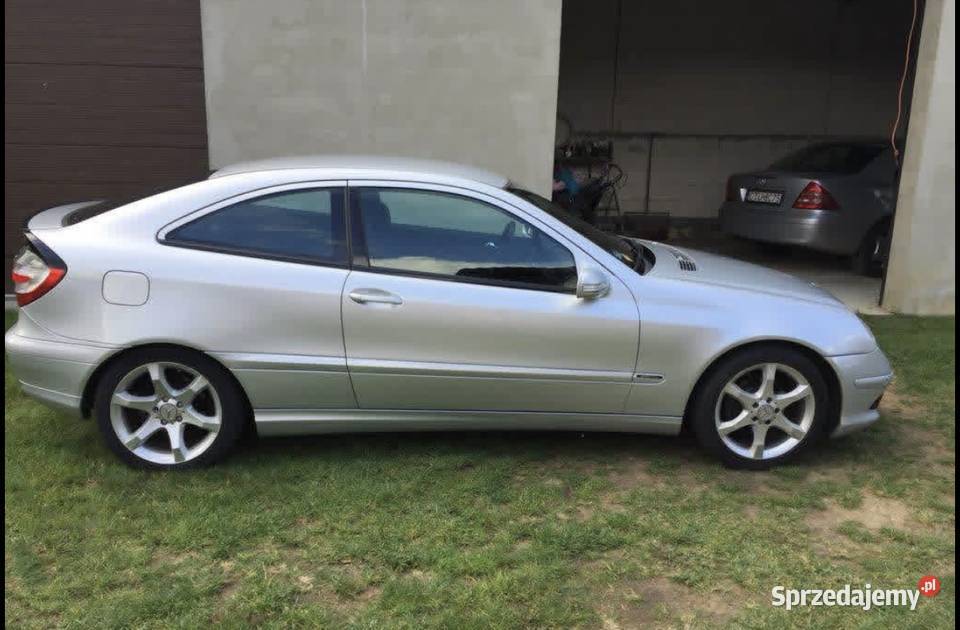 MercedesBenz w203 220 cdi Sport Coupe Sport 244112km Tuchola