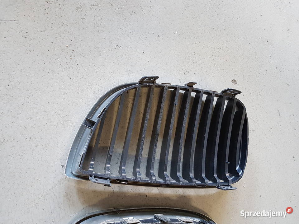 BMW 1 E87 2005 2006 ATRAPA GRILL NERKA M PAKIET