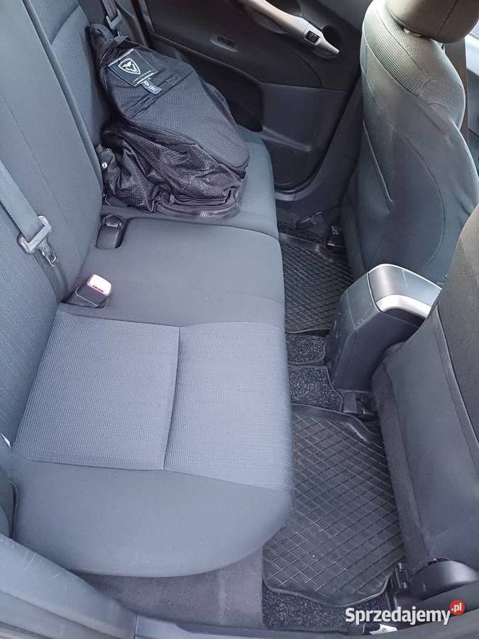 Toyota Auris 16 benzynaLPG Żółkiewka-Osada