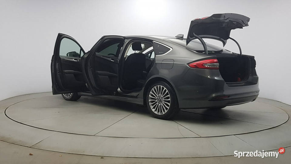 Ford Mondeo 20 Hybrid Titanium Z polskiego isofix Warszawa