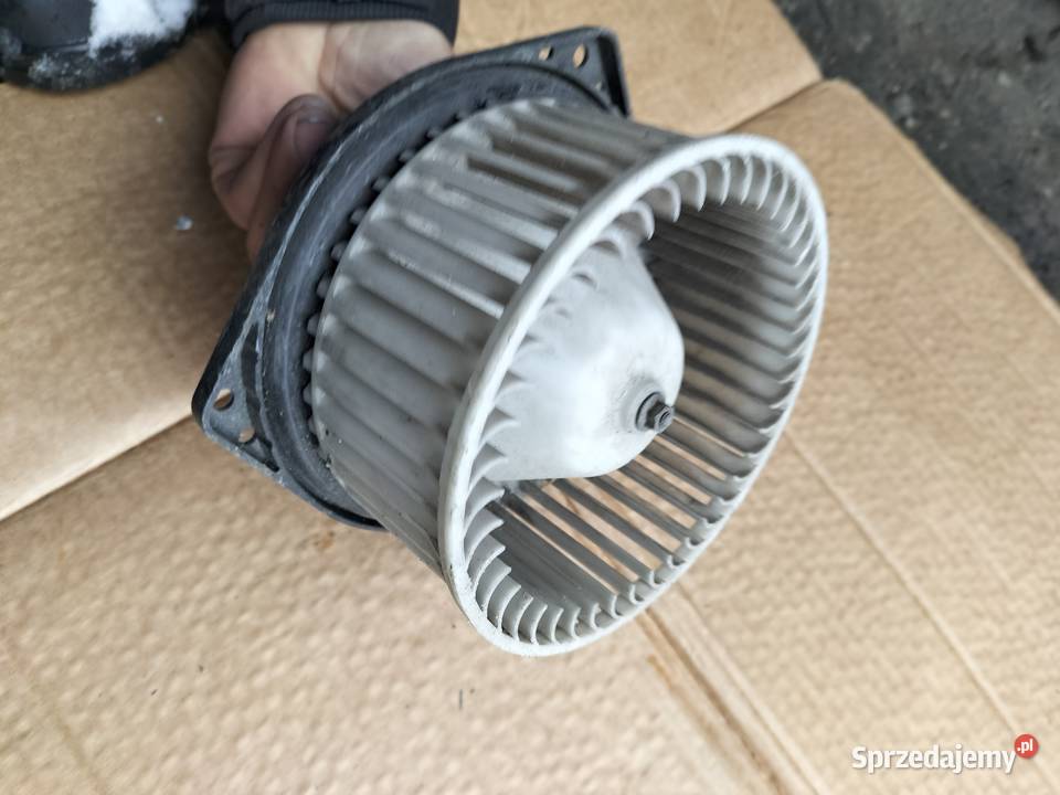 WENTYLATOR DMUCHAWA 81253 12VK7Z10 osobowe lubelskie Kamień-Kolonia