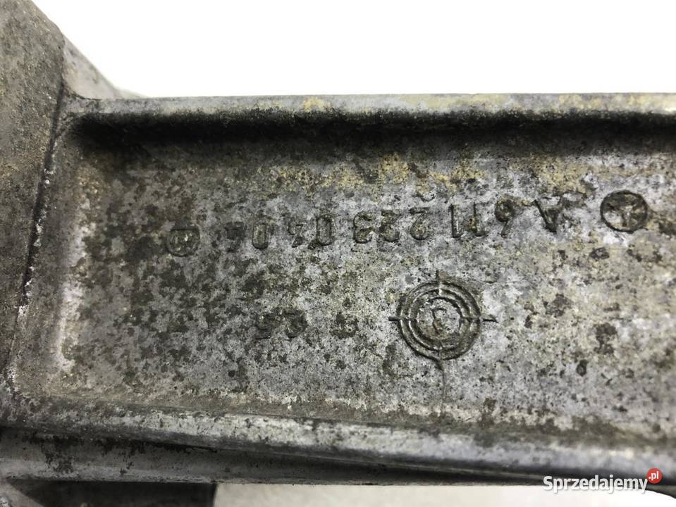 ŁAPA WSPORNIK SILNIKA MERCEDES SPRINTER W903 22