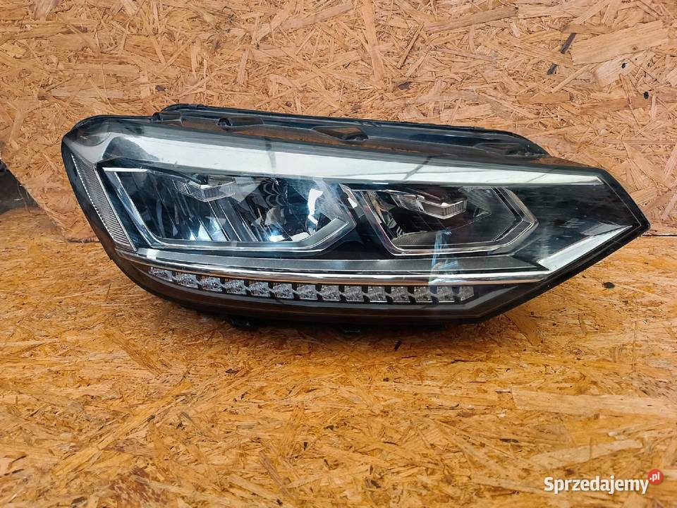 LAMPA PRAWY PRZÓD EU REFLEKTOR 5TB941036B osobowe Nowy Tomyśl