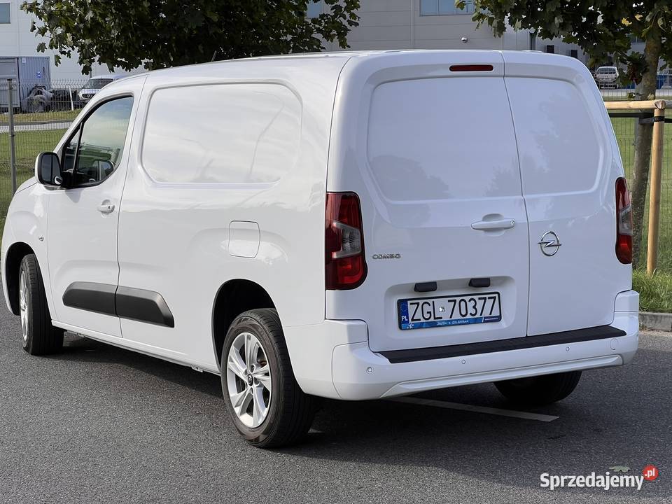 Opel Combo 12 Benzyna 110 2019 Polski Salon 1 nieuszkodzony Pucice sprzedam