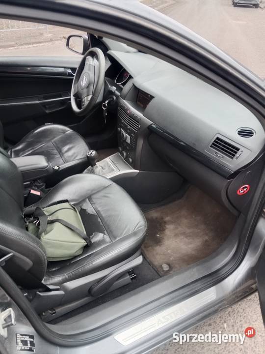Opel Astra H 19cdti skóranavi