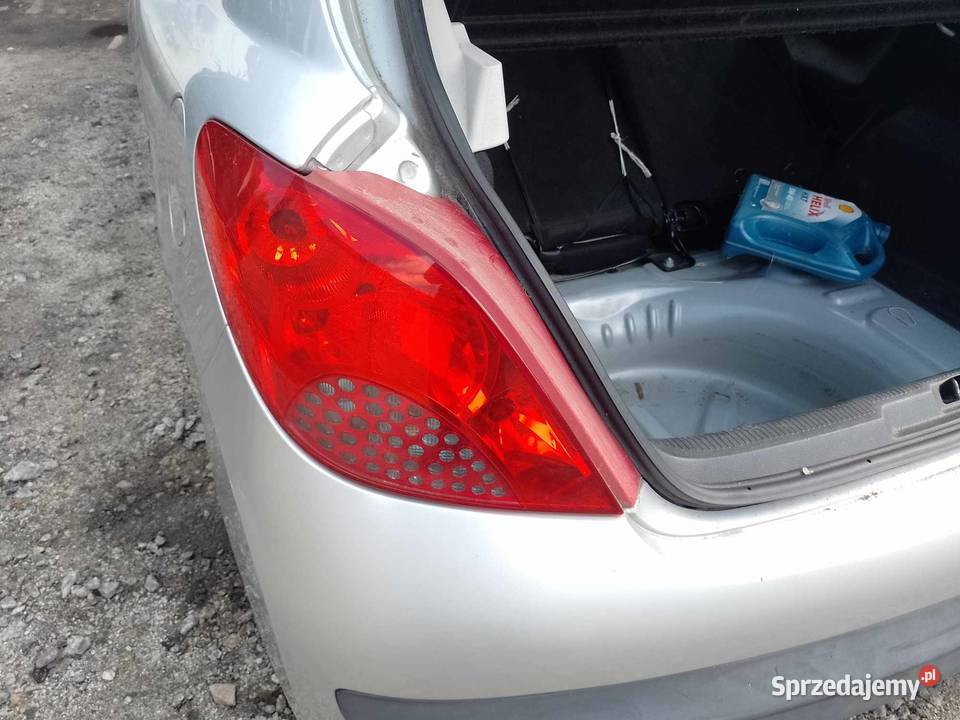 Lampy Tylne Kompletne Peugeota 2072007 rHecbek Części samochodowe łódzkie sprzedam