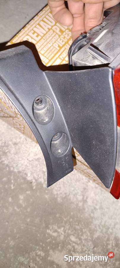 Lampa tylna prawa Renault Clio 4 IV 265506608R osobowe podkarpackie Krzemienica