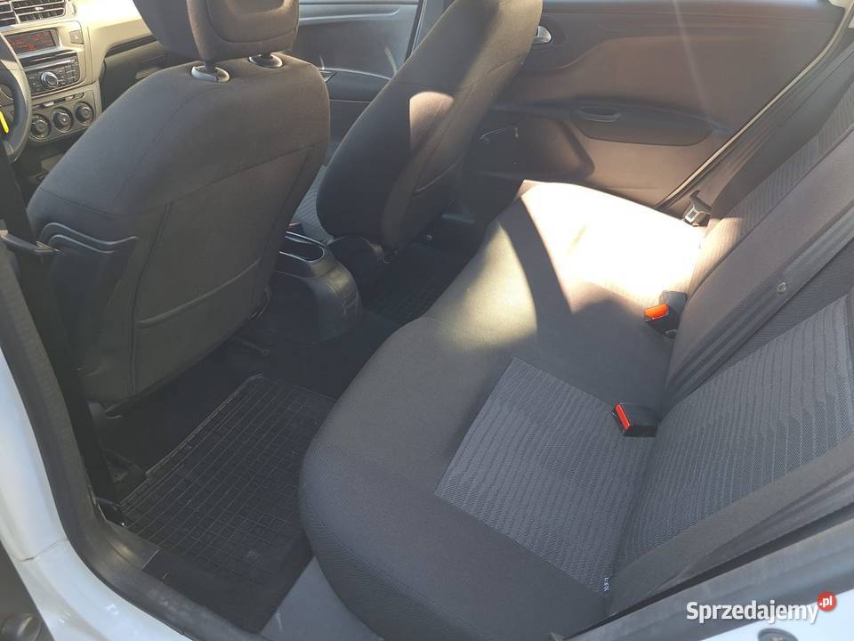 PEUGEOT 301 biały Bielawa sprzedam