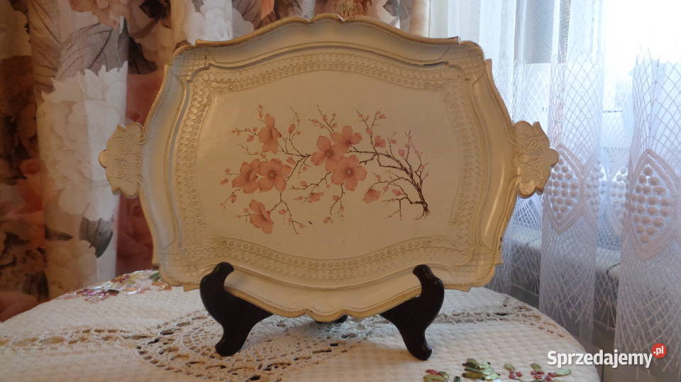 taca biała w kwiaty Mielnica Duża sprzedam