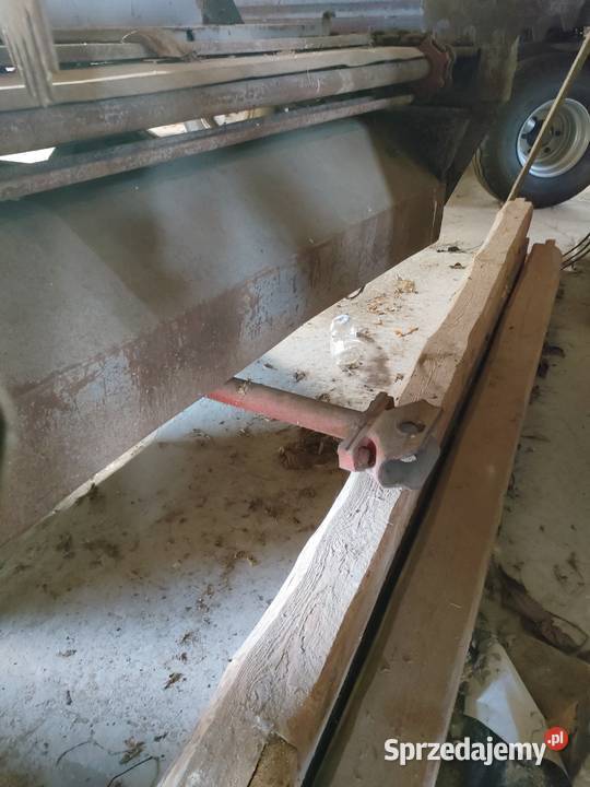 Rozrzutnik obornika Czarna Białostocka jedno nieuszkodzony Gozdawa sprzedam