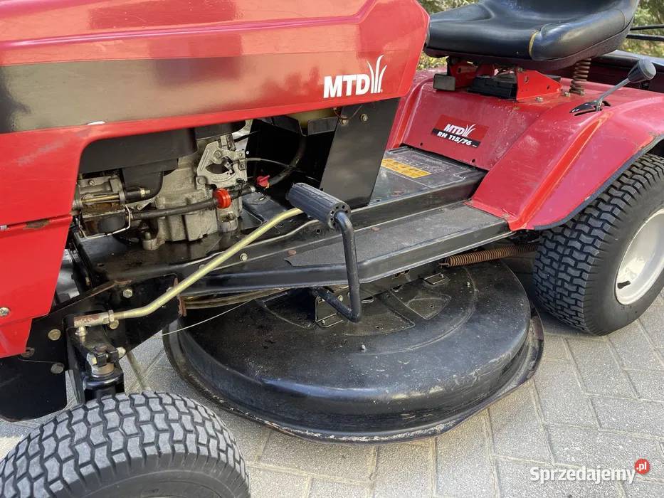 Kosiarka traktorek MTD RH 11576 z koszem Janów sprzedam