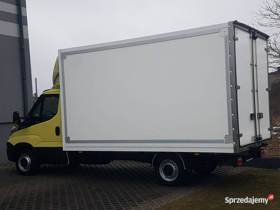 Iveco Daily 8EP KONTENER 415x222x221 KLIMA elektryczne lusterka Poręba