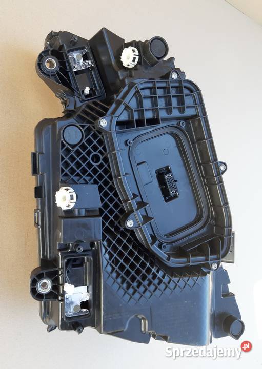 VOLVO FH5 REFLEKTOR LEWY LAMPA LEWA FULL LED Trzciel sprzedam