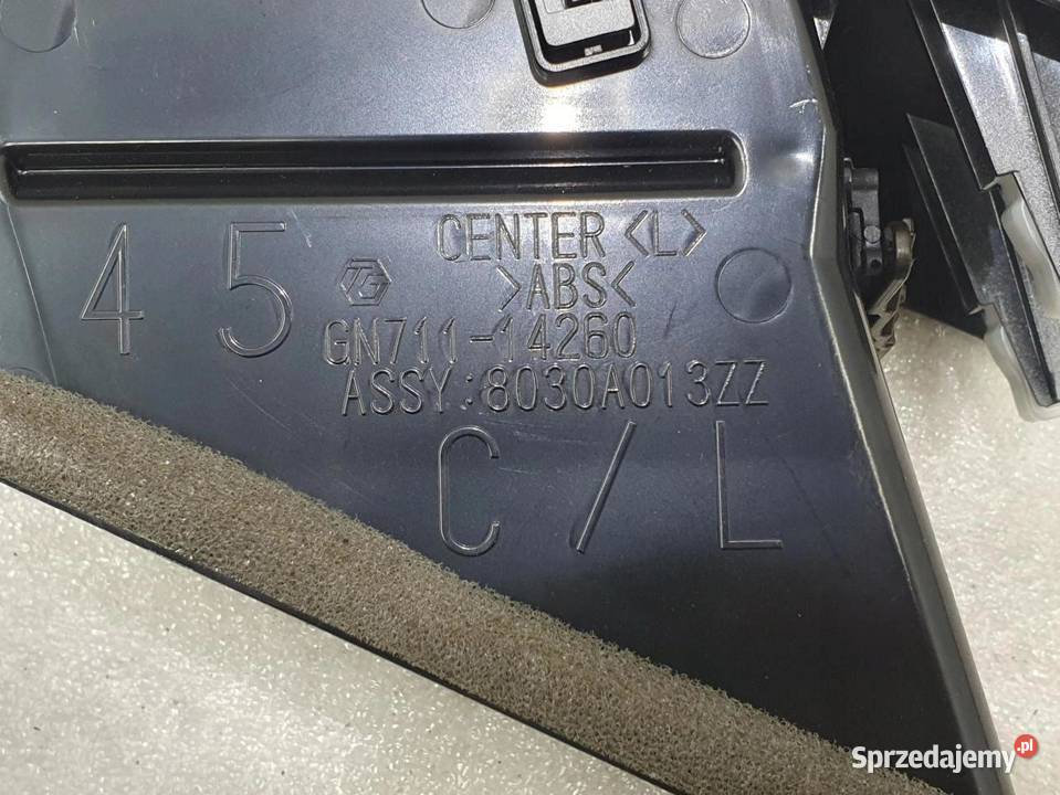 KRATKA NAWIEWU ŚRODKOWA LEWA MITSUBISHI