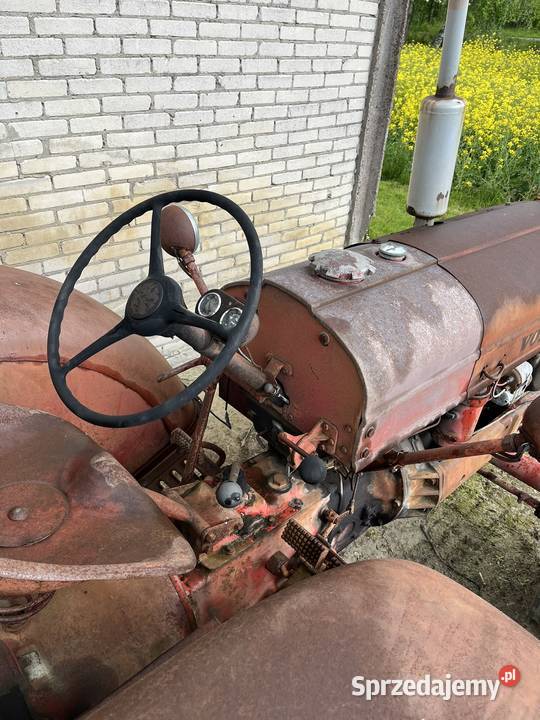 traktor volvo t weteran retro patyniarz Końskowola