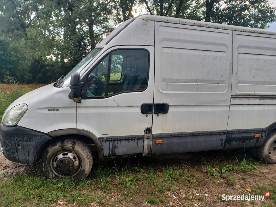 syndyk sprzeda samochód ciężarowy Jeziorany
