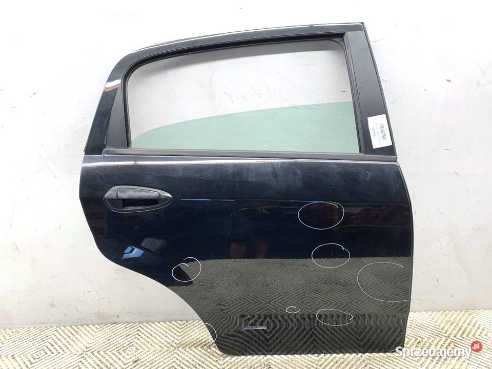 DRZWI PRAWY TYŁ FIAT GRANDE PUNTO Hatchback osobowe Drzwi podkarpackie sprzedam