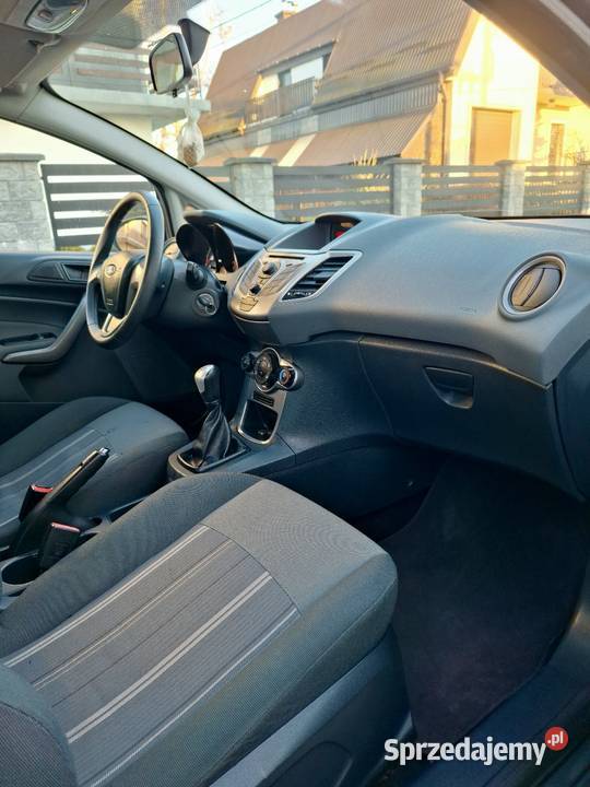 Ford Fiesta 125 benzynaniski przebieg Dębica
