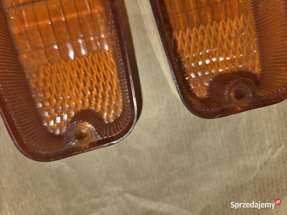 Trabant 601 11 Nowe klosze kierunkowskazu Piaseczno