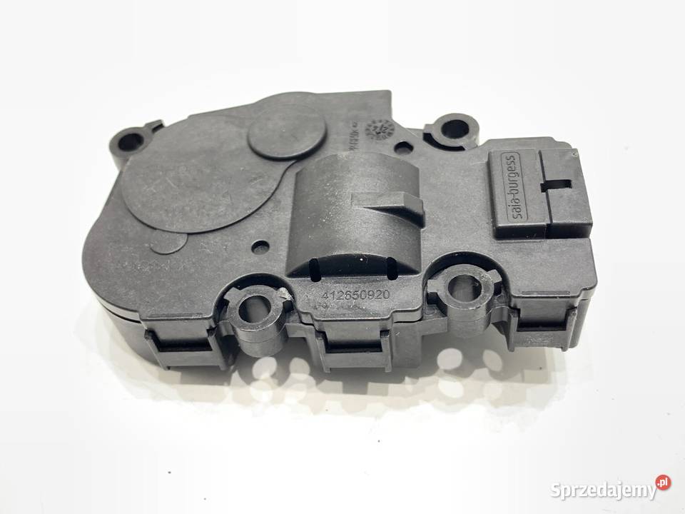 SILNIK NAGRZEWNICY MERCEDES EGP0065 GLE osobowe