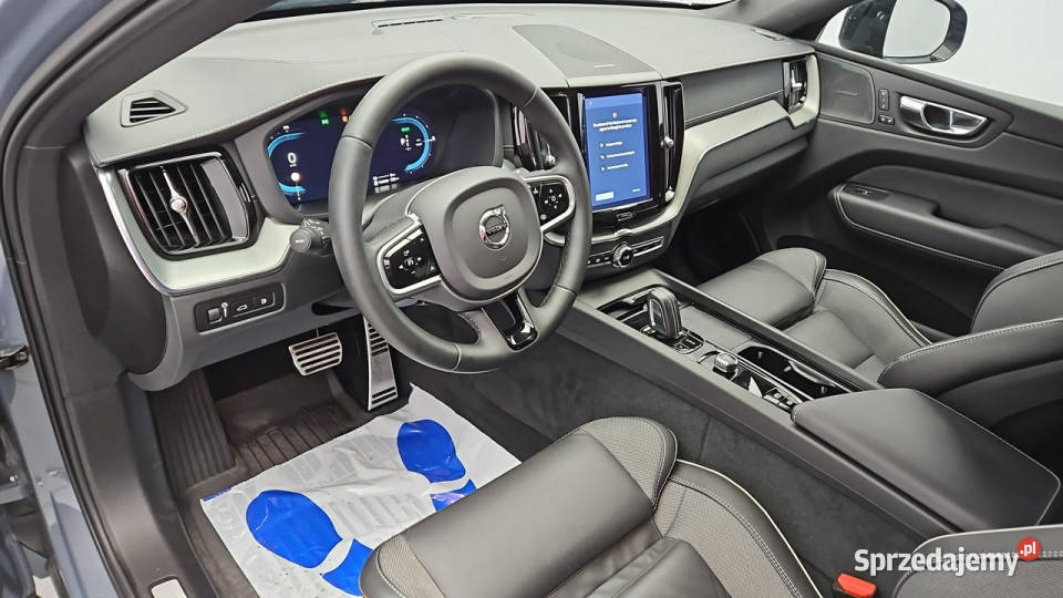 Volvo XC 60 PlugIn Hybrid AWD Z Polskiego Salonu ESP Warszawa sprzedam