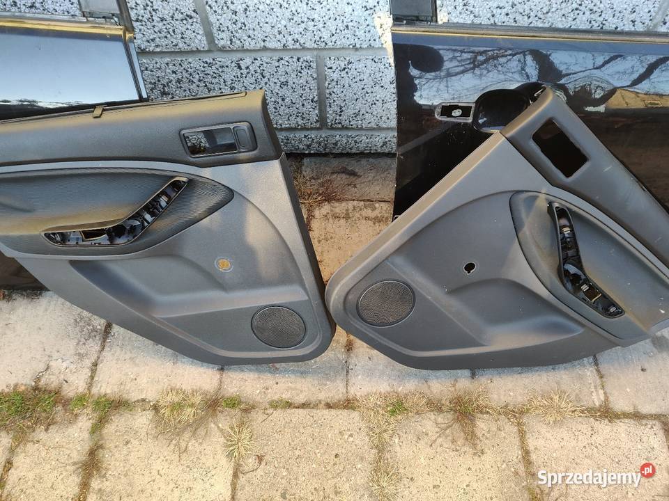 Ford c boczki drzwi z roletami