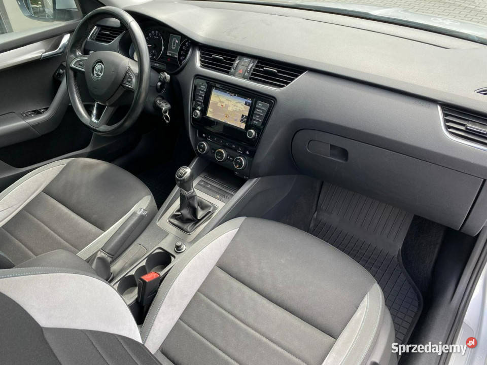 koda Octavia klima ACC multifunkcja tempomat Żory