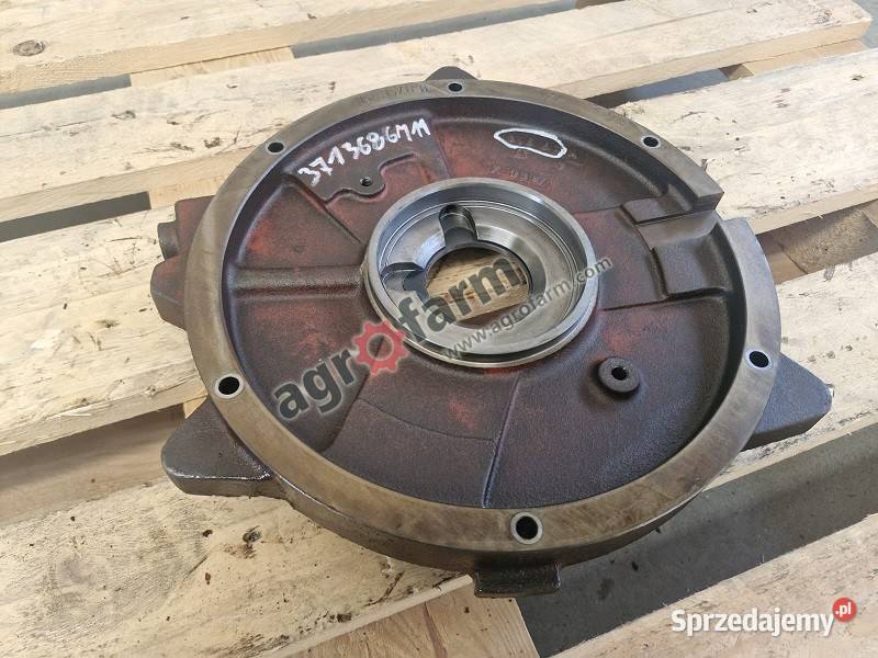 Pokrywa Massey Ferguson 8110 8160 8250 dolnośląskie Byków