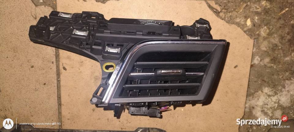 Kratka wlot nadmuchu konsoli lewa Audi Q7 4m Lubin