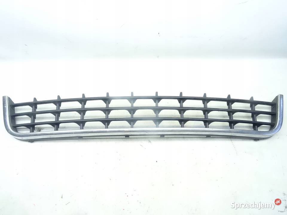 AUDI A8 D2 9902 KRATKA ATRAPA GRILL ZDERZAKA Przemęt sprzedam