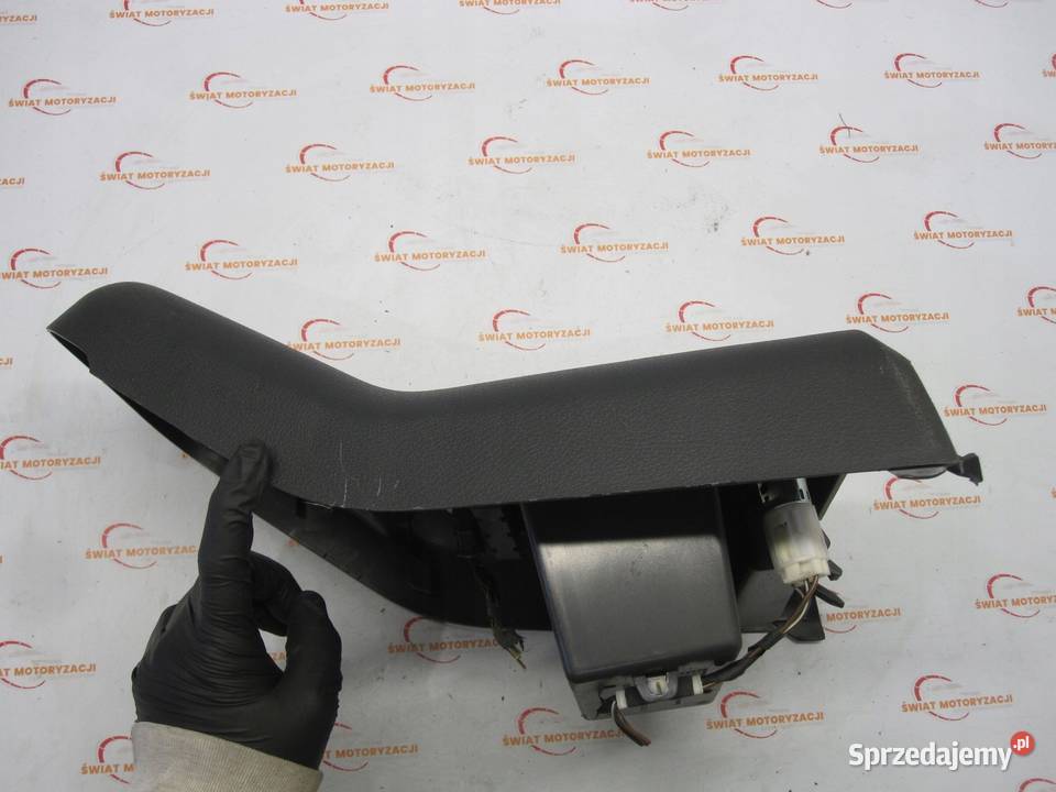 VOLKSWAGEN TIGUAN I 10r ramka biegów gniazdo osobowe świętokrzyskie Kielce