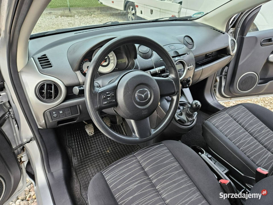 Mazda 2 Opłacona Zdrowa Zadbana Klima 1 Wł srebrny warmińsko-mazurskie Kisielice