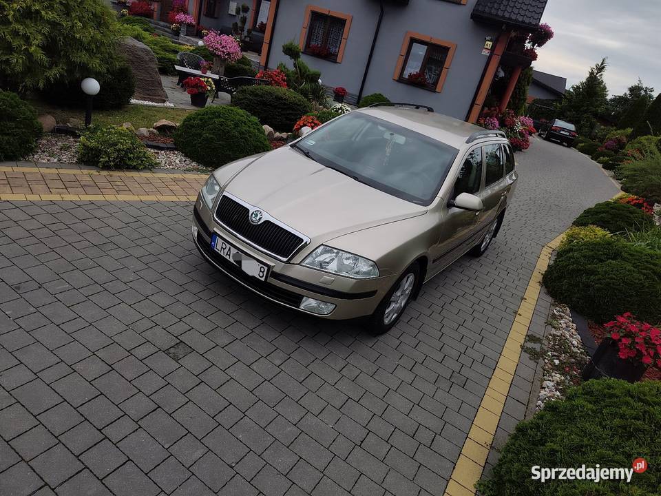 Skoda Octavia II 16 benzyna lubelskie Radzyń Podlaski