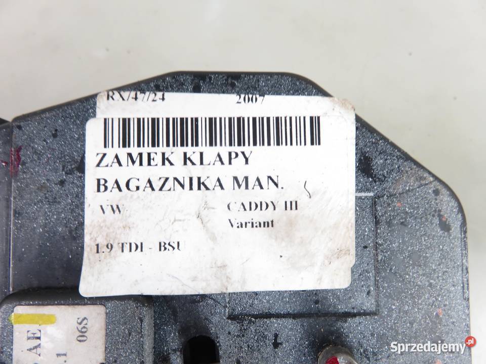 ZAMEK KLAPY VW CADDY III 7H0827426AE