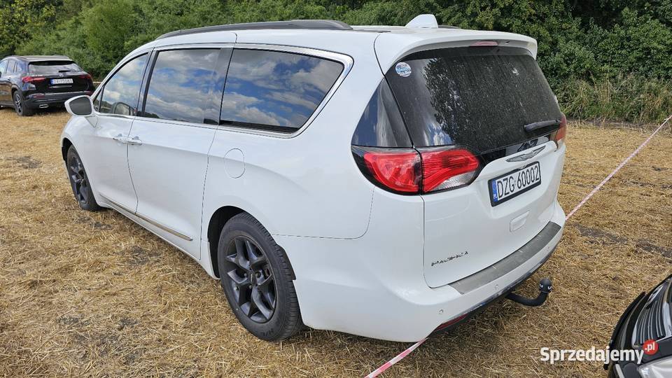 sprzedam nasz prywatny samochód MarkChrysler podgrzewane fotele Zawidów