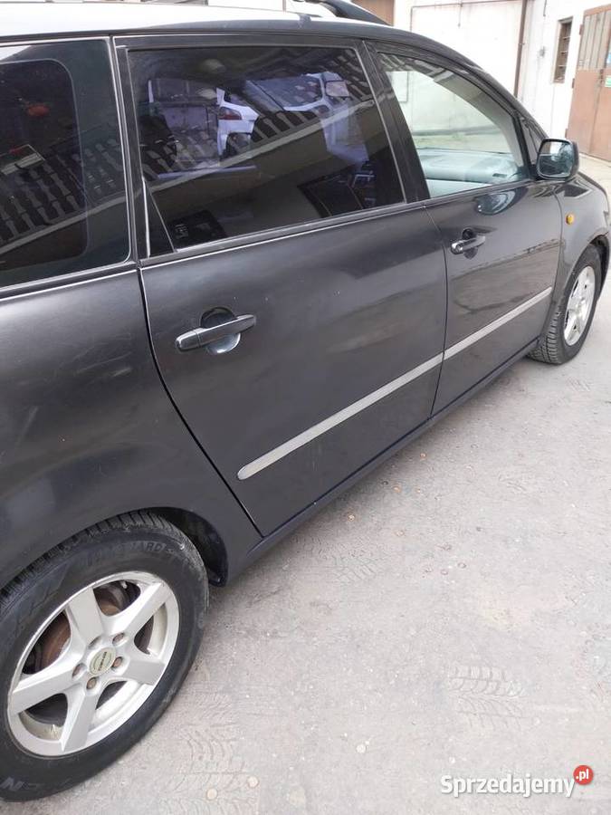 Toyota Avensis Verso 20 D4D manualna Kraków