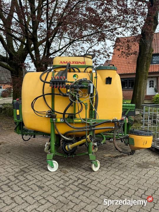 Opryskiwacz zawieszany Amazone UF1200 małopolskie