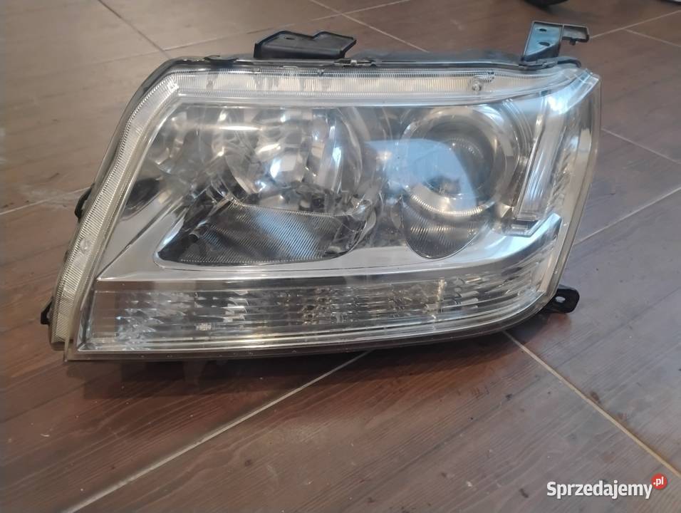 Reflektor lewy Suzuki Grand Vitara osobowe Lampy przednie Chełm sprzedam