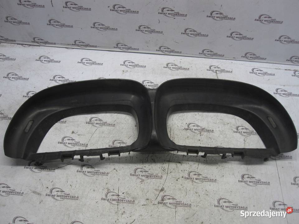 BMW E82 10r wlot kanał powietrza 7189263 Kanały powietrza