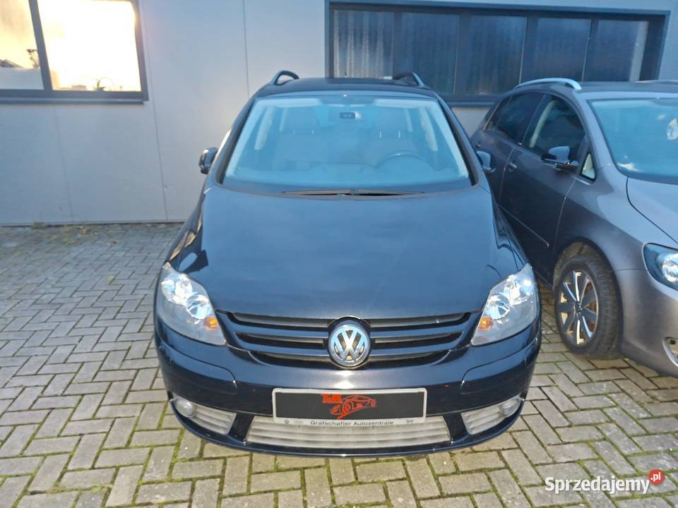 Volkswagen golf 5 16 mpi z gazem Super stan 102KM Łuków