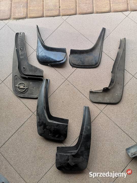 Chlapacze do Opla Astry Corsy Chlapacze Bronisin Dworski