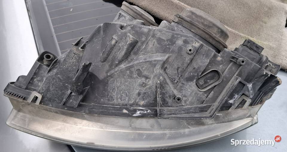 Saab 93 2005r lampa lampy przód przednia lewa osobowe Hańsk Pierwszy