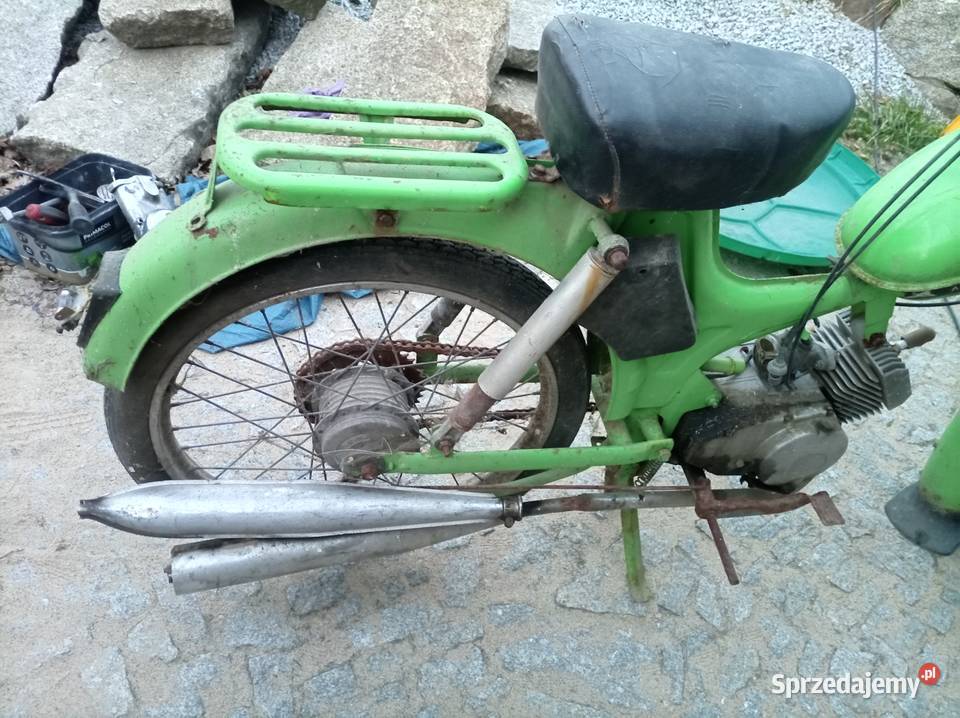 Komar motorower Nowogród Bobrzański sprzedam