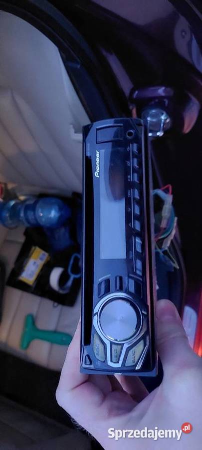 Radio Pioneer z ramką do Peugeot 406 Kalety